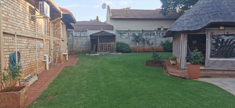 3 Bedroom Property for Sale in Safari Gardens North West
